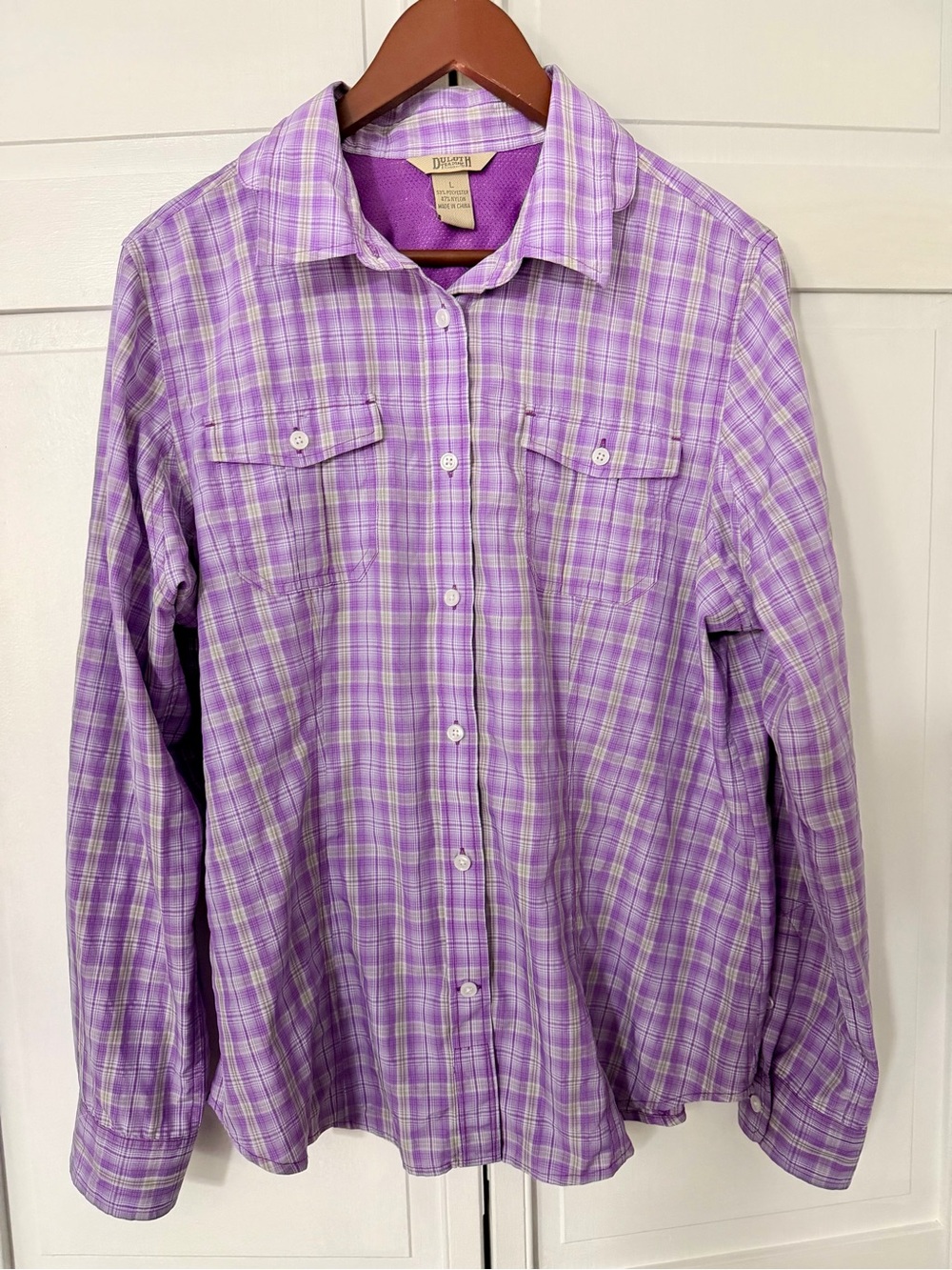 Duluth Trading Co Purple Plaid Button-Down Shirt for Women’s